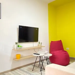 Daire City Central Apartment, Tiran