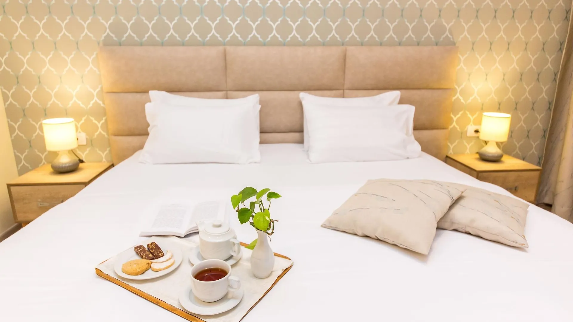 Hotel Baron Tirana